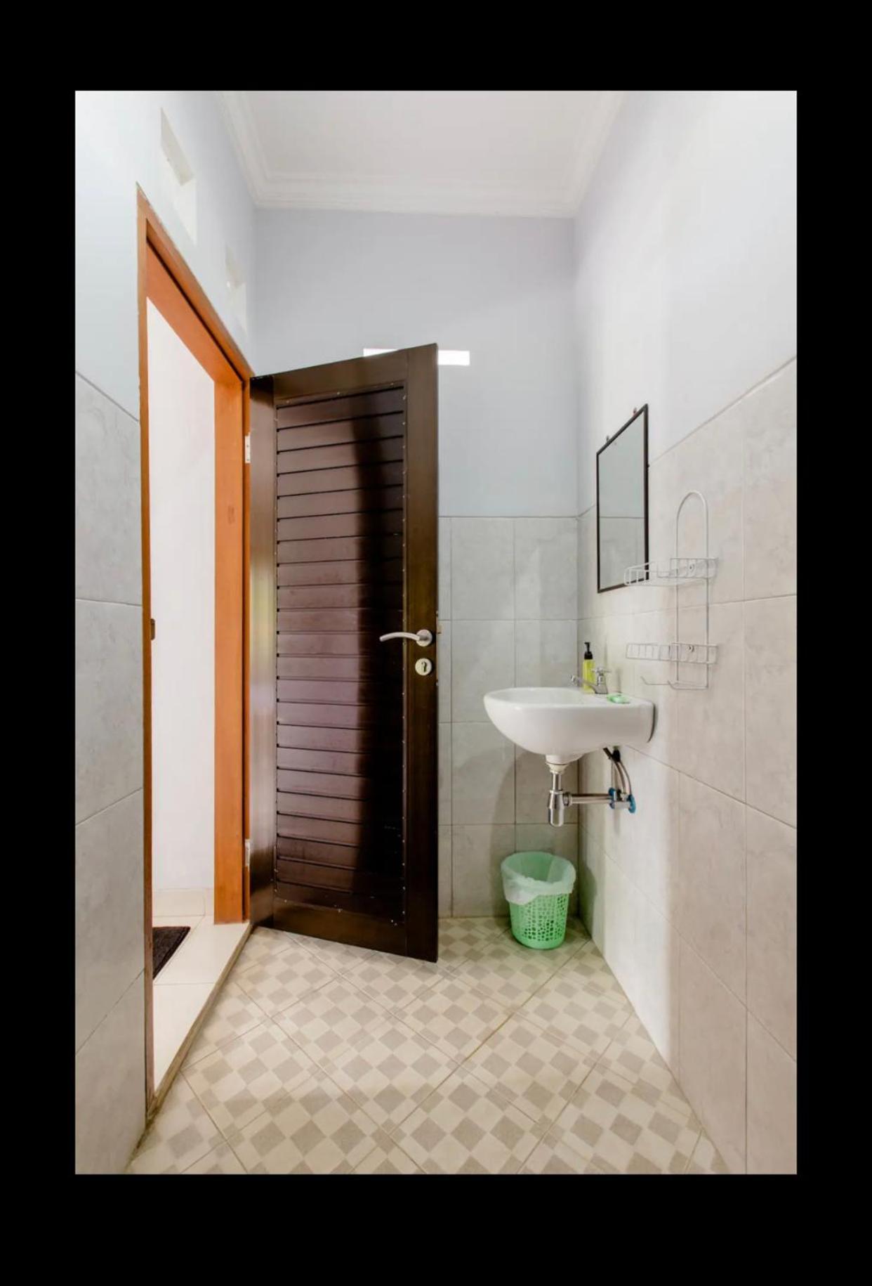Artja Inn Ubud Ngoại thất bức ảnh